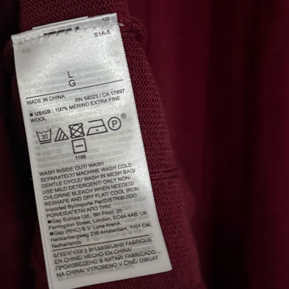 NEW Banana Republic 100% Extra Fine Merino Wool Dark Red Nezha Ribbed Midi Skirt - Picture 9 of 9